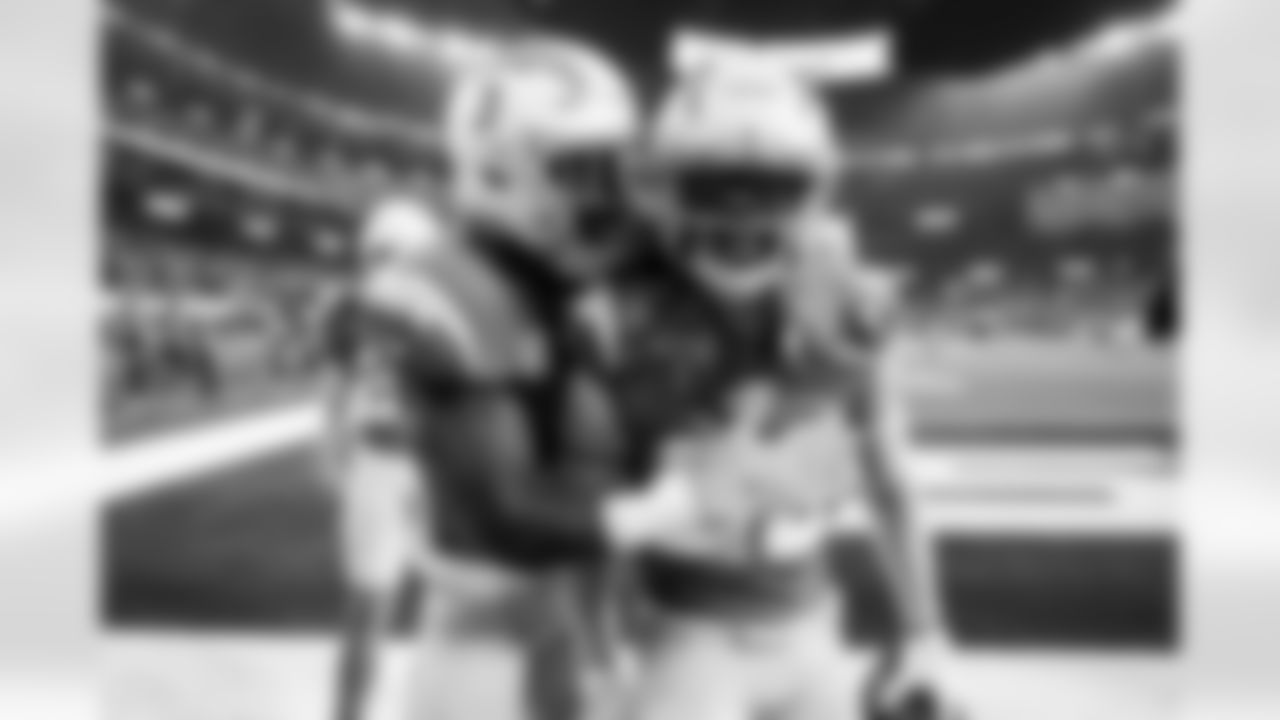 S Derwin James Jr. (3) and CB Donte Jackson (26)