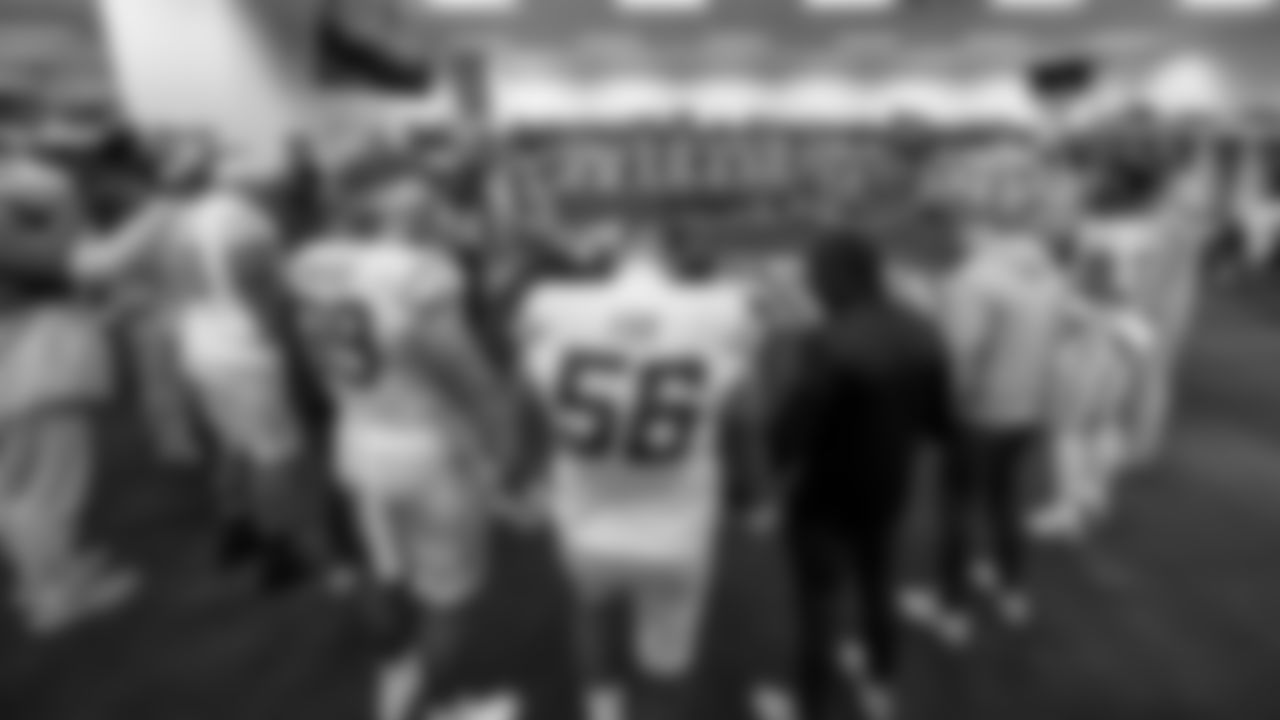 The Los Angeles Chargers play the Denver Broncos on Sunday, December 31, 2023 at Empower Field at Mile High in Denver, CO.
[FINAL SCORE: DEN 16 - LAC 9]