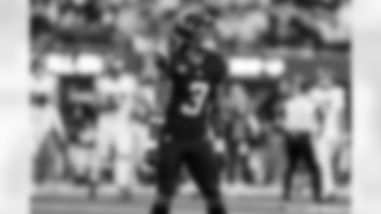 S Derwin James Jr. (3)