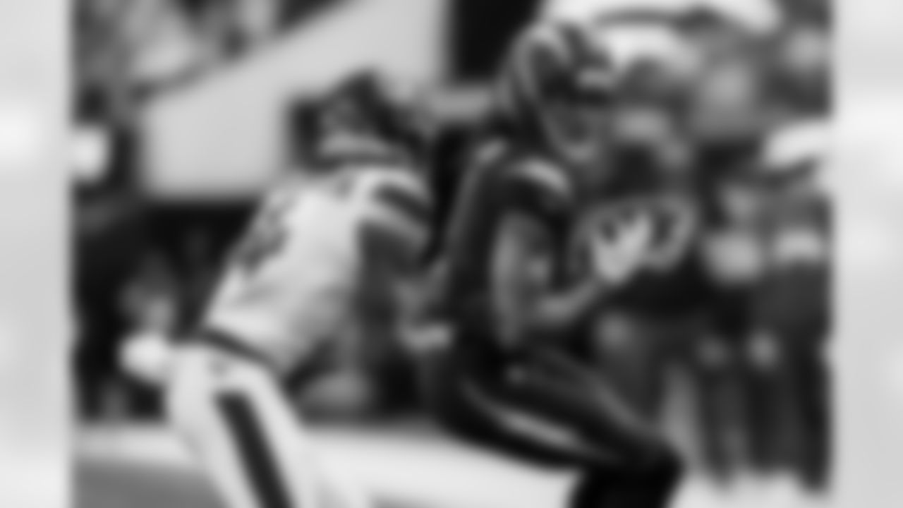 Check out the best shots from the Chargers Week 17 matchup against the Texans!