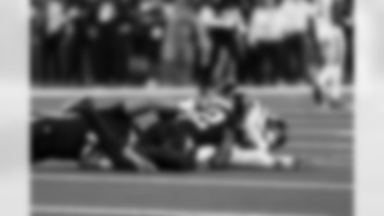 OLB Khalil Mack (52)