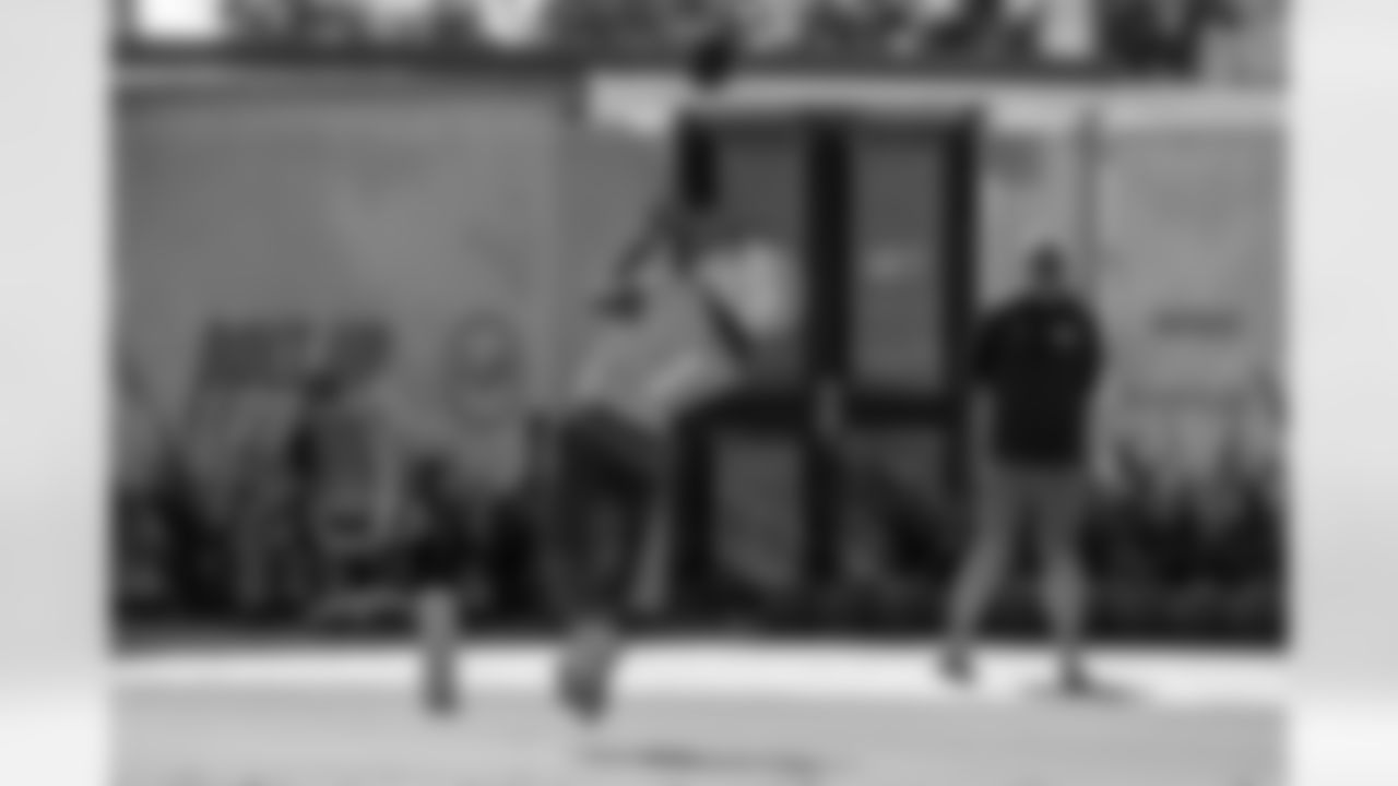 The Los Angeles Chargers practice on Thursday, December 4, 2025 at The Bolt in El Segundo, CA.