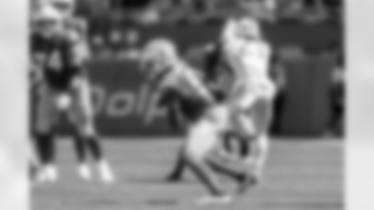 Check out the best shots from the Chargers Week 6 matchup against the Dolphins!