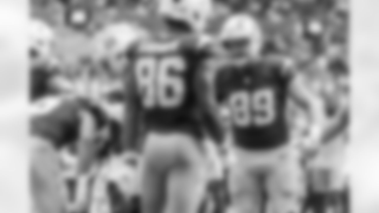 Check out the best shots from the Chargers Week 6 matchup against the Dolphins!