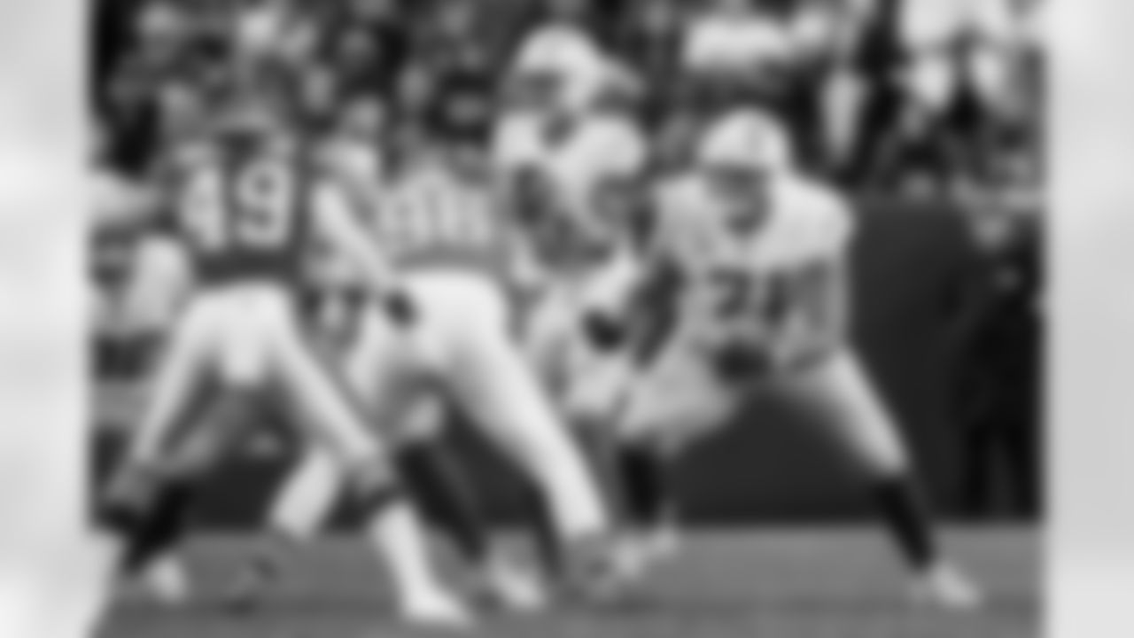 Take a look back at the best photos of the Chargers 2025 draft class in their inaugural NFL campaign.