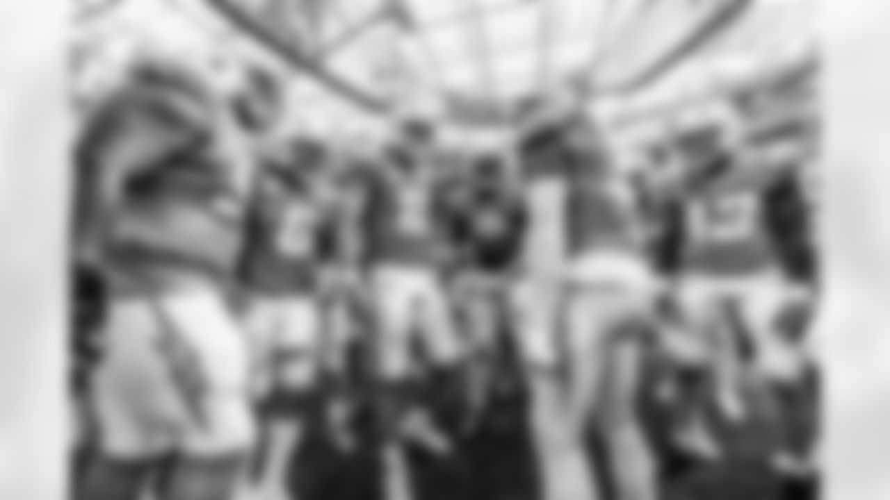 The Los Angeles Chargers play the Detroit Lions on Sunday, November 12, 2023 at SoFi Stadium in Inglewood, CA.
[FINAL SCORE: DET 41 - LAC 38]