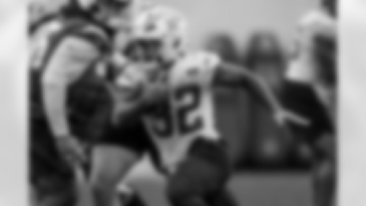 The Los Angeles Chargers play the Houston Texans on Wednesday, December 31, 2025 at SoFi Stadium in Inglewood, CA.
[FINAL SCORE: HOU 20 - LAC 16]