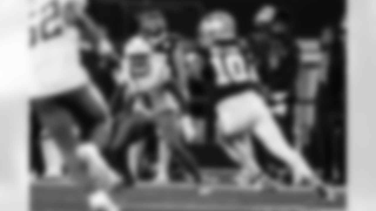 S Derwin James Jr. (3)