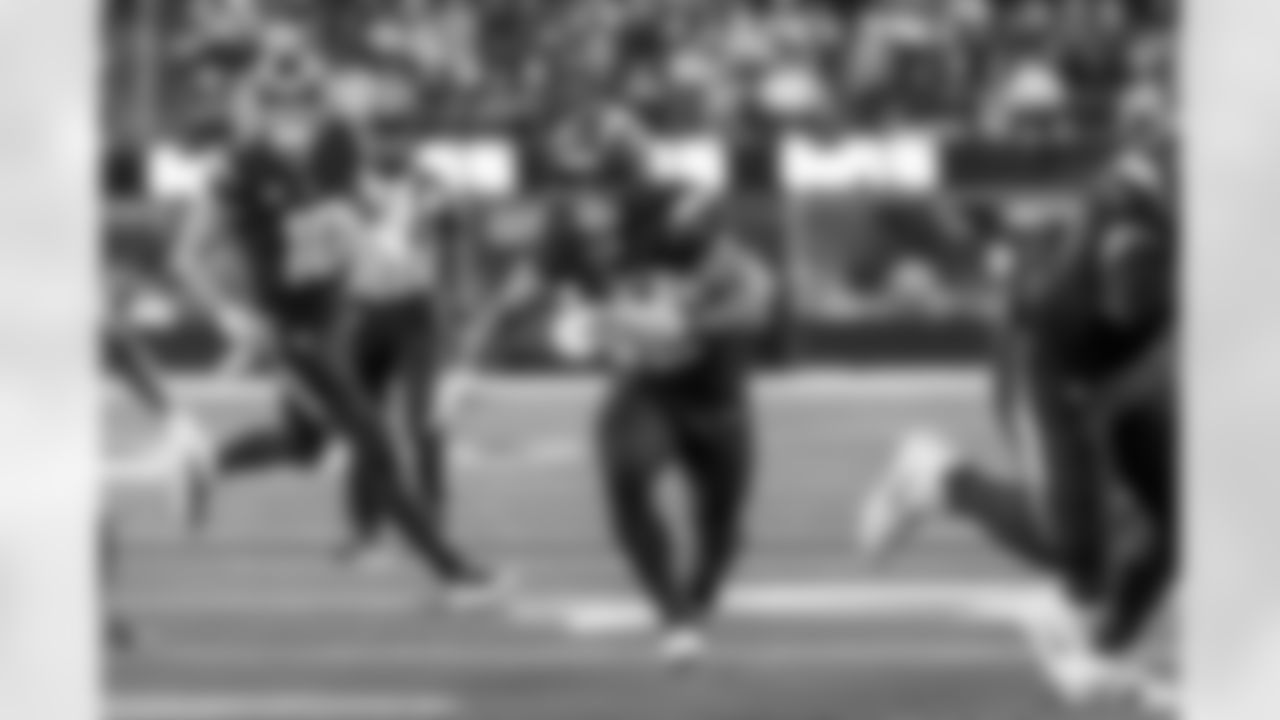 Check out the best shots from the Chargers Week 13 matchup against the Raiders!