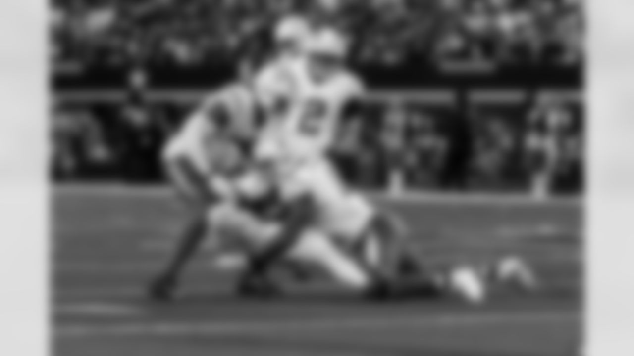 Take a look at the best photos of Chargers 2026 free agent Denzel Perryman