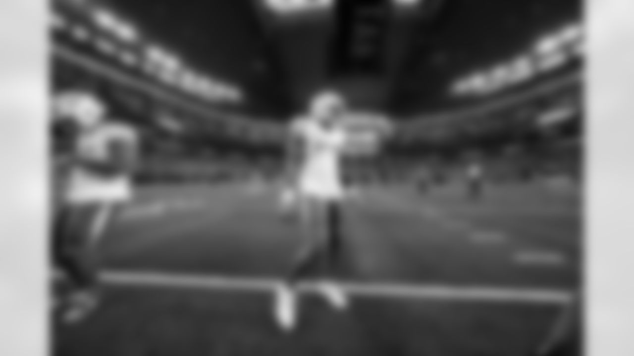 OLB Khalil Mack (52)