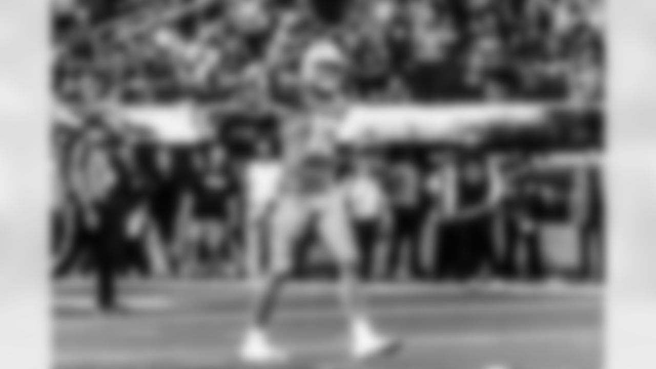 Take a look back at the Chargers Week 10 matchup with the Steelers in monochrome.