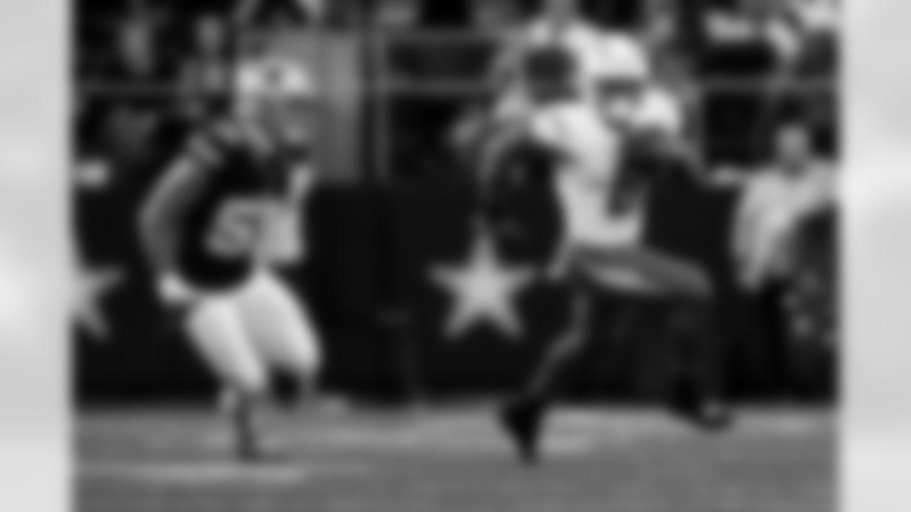 Check out the best shots from the Chargers Week 16 matchup against the Cowboys!