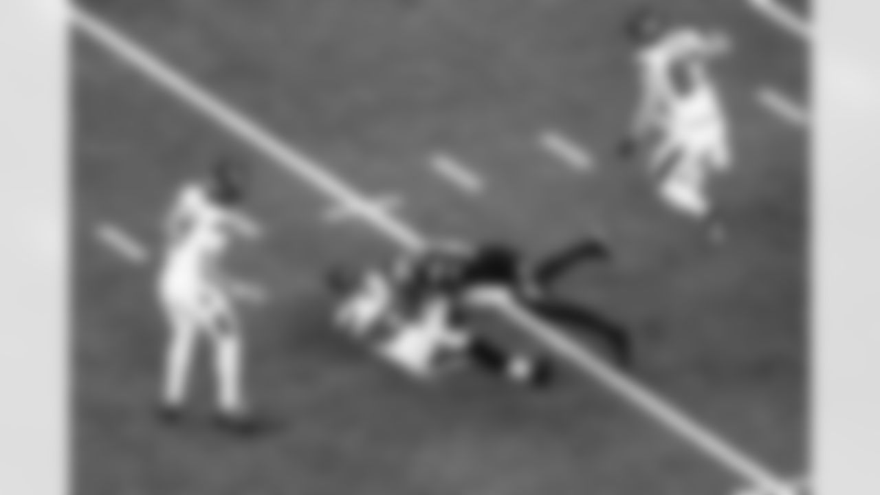 OLB Khalil Mack (52)