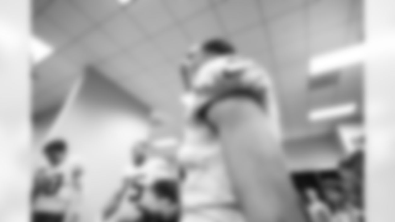 WR Ladd McConkey (15)