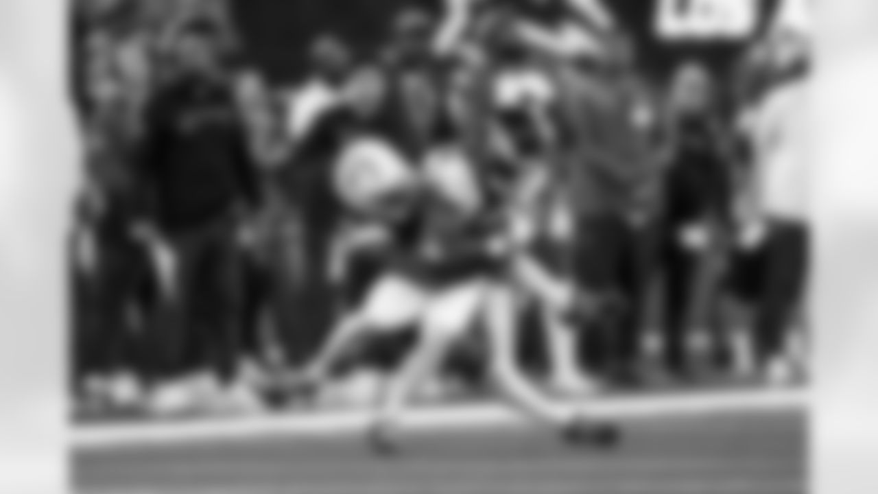 CB Donte Jackson (26)