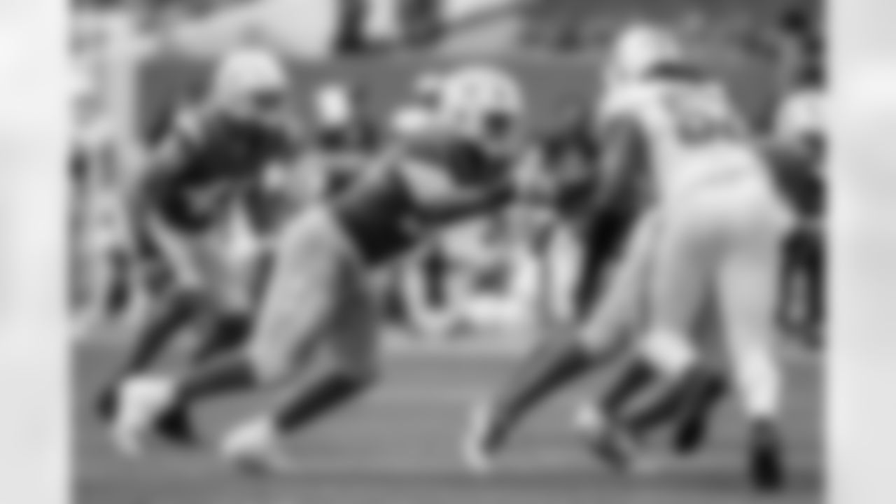 Check out the best shots from the Chargers Week 6 matchup against the Dolphins!