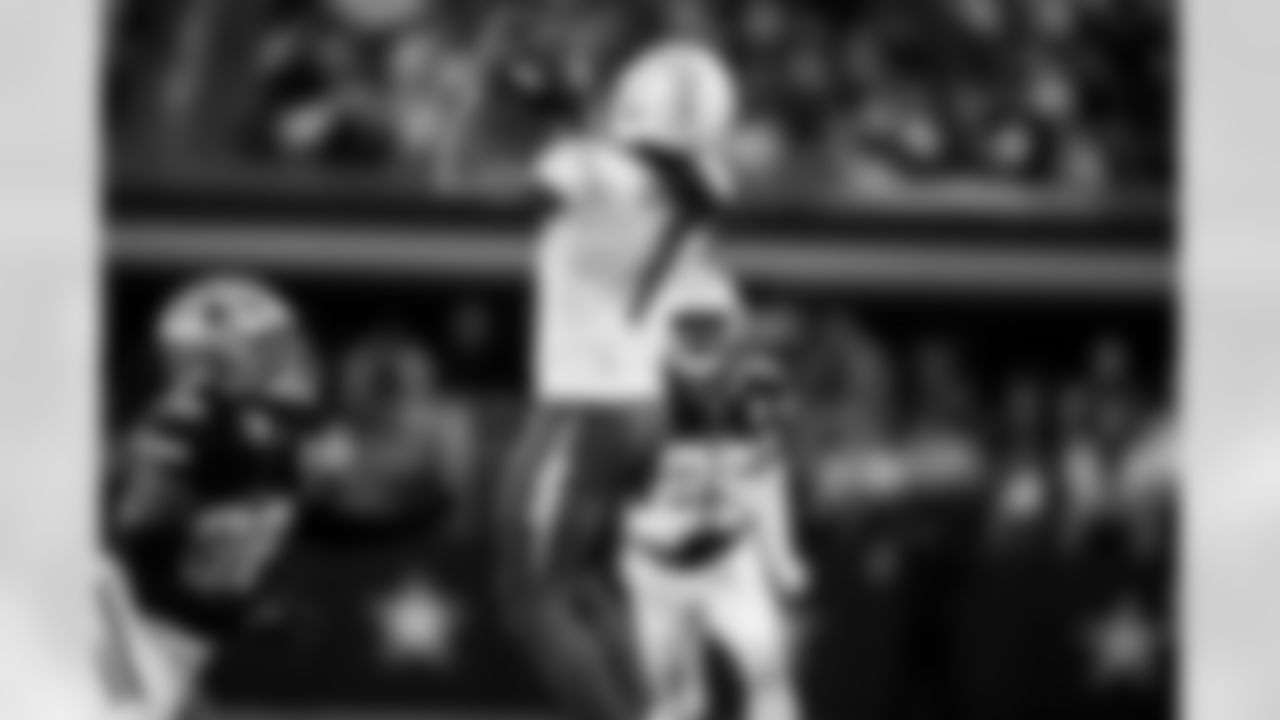 Check out the best shots from the Chargers Week 16 matchup against the Cowboys!