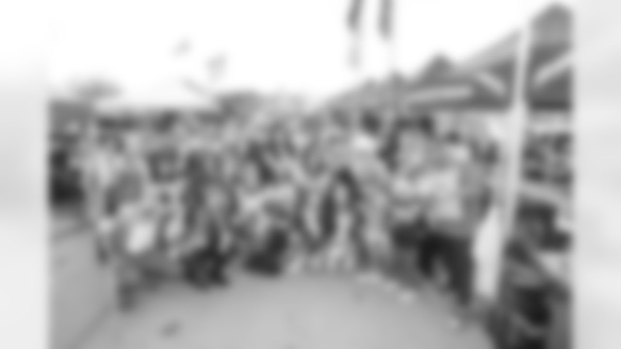 The Los Angeles Chargers play the Buffalo Bills on Saturday, December 23, 2023 at SoFi Stadium in Inglewood, CA.
[FINAL SCORE: BUF 24 - LAC 22]