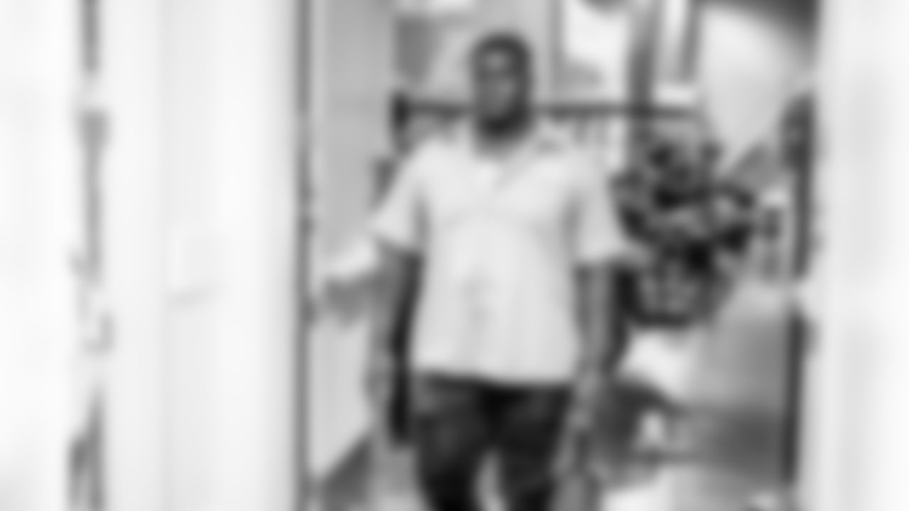 The Los Angeles Chargers play the Las Vegas Raiders on Sunday, September 8, 2024 at SoFi Stadium in Inglewood, CA.
[FINAL SCORE: LAC 22 - LV 10]