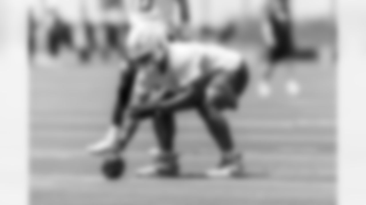 Los Angeles Chargers players participate in Phase 3 of the offseason program on Tuesday, May 27, 2025 at The Bolt in El Segundo, CA.