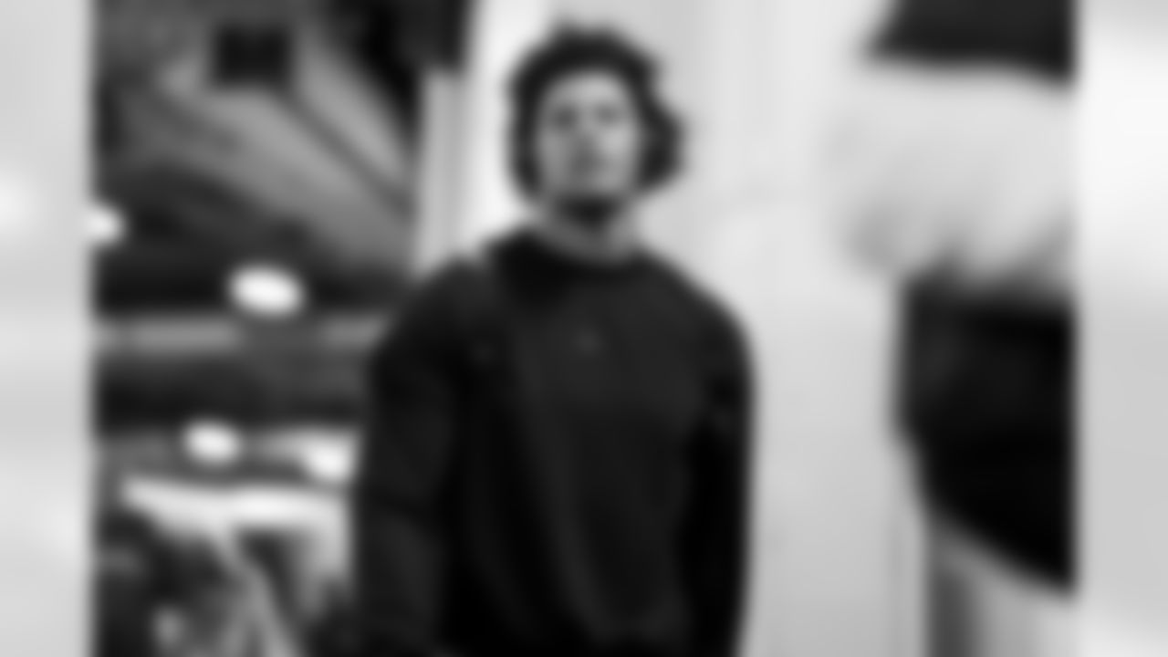 TE Oronde Gadsden (86)