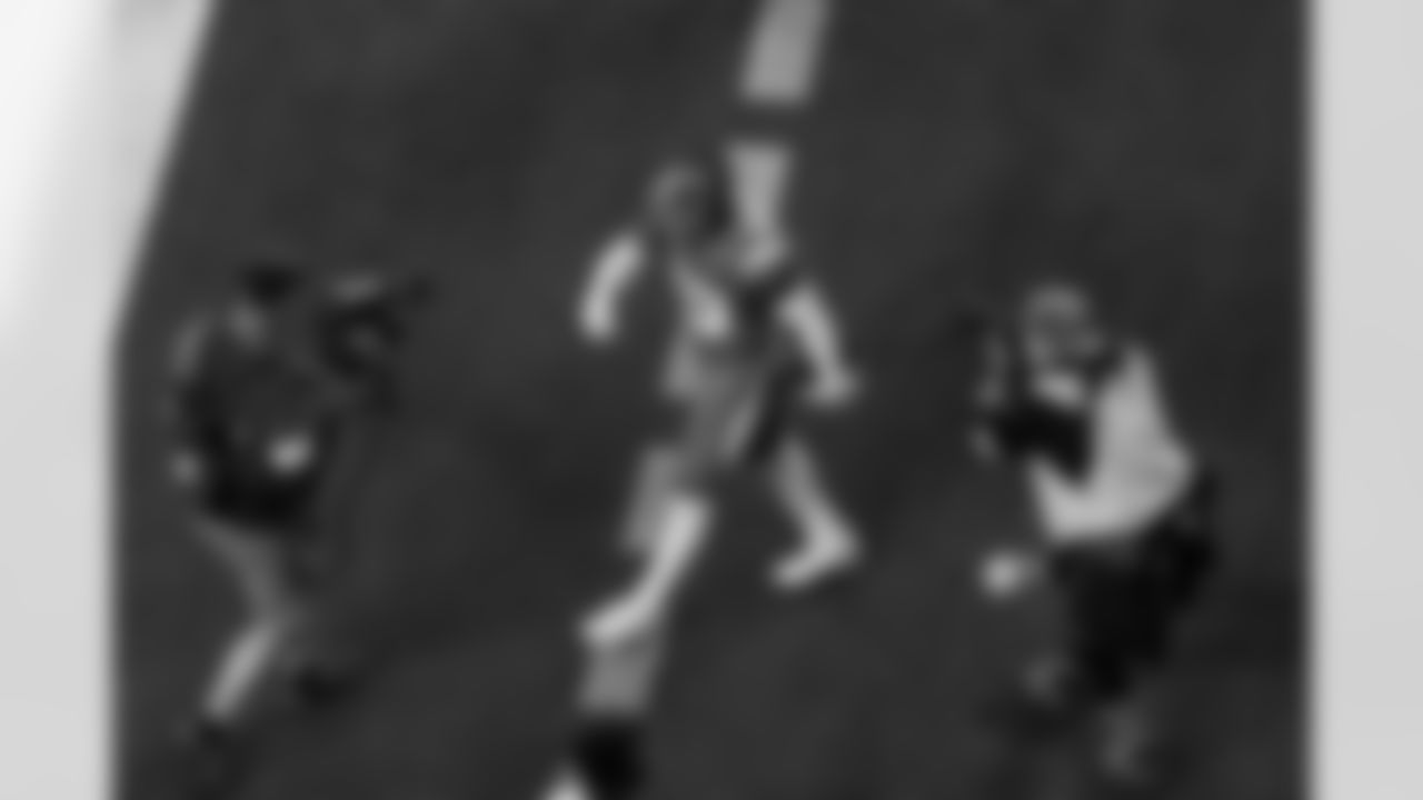 S Tony Jefferson (23)