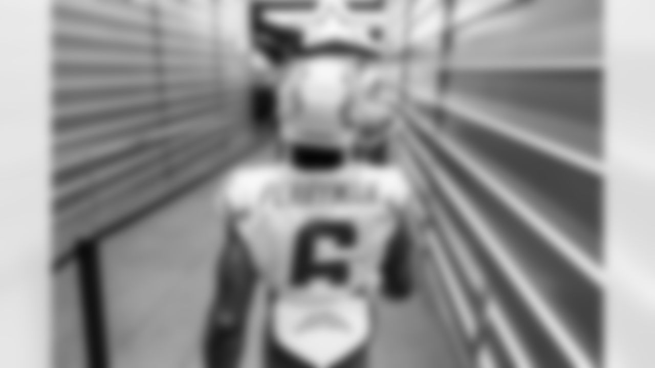 Check out the best shots from the Chargers Week 16 matchup against the Cowboys!