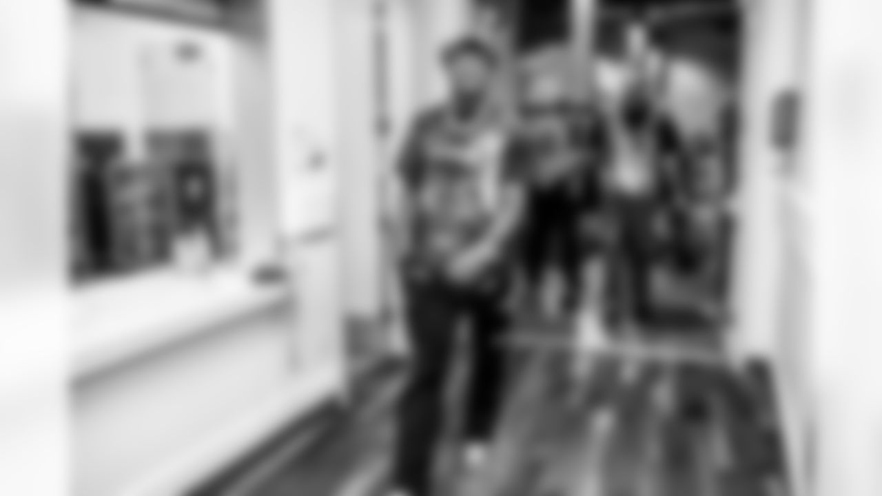 The Los Angeles Chargers play the Las Vegas Raiders on Sunday, September 8, 2024 at SoFi Stadium in Inglewood, CA.
[FINAL SCORE: LAC 22 - LV 10]