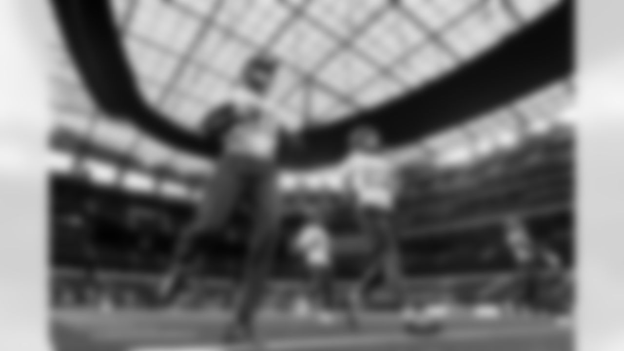 The Los Angeles Chargers practice on Wednesday, December 24, 2025 at Sofi Stadium in Inglewood, CA.