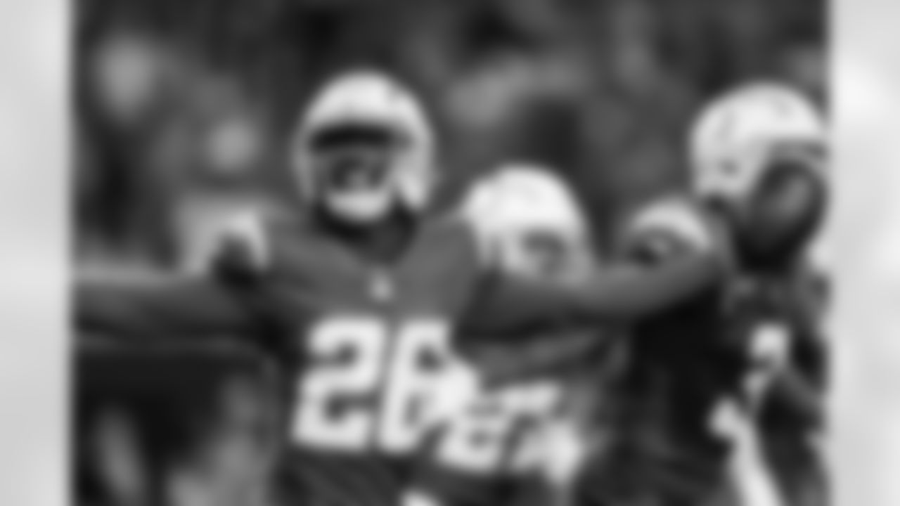 CB Donte Jackson (26)