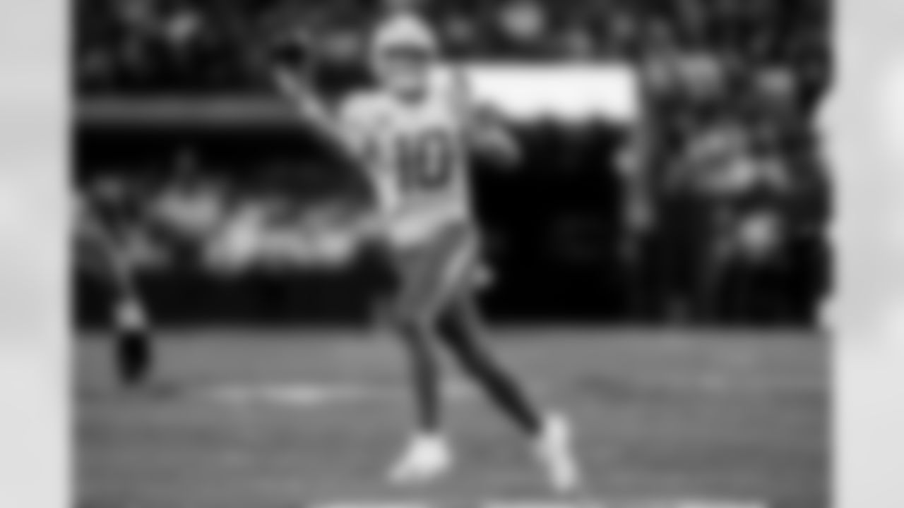 Check out the best shots from the Chargers Week 2 matchup against the Raiders!