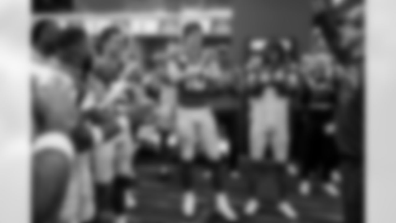 WR Ladd McConkey (15) and QB Justin Herbert (10)