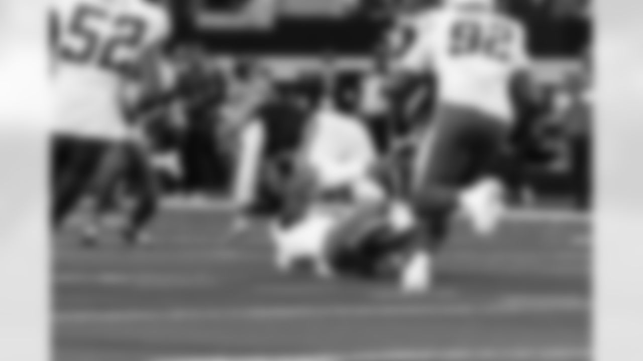 Check out the best shots from the Chargers Week 16 matchup against the Cowboys!