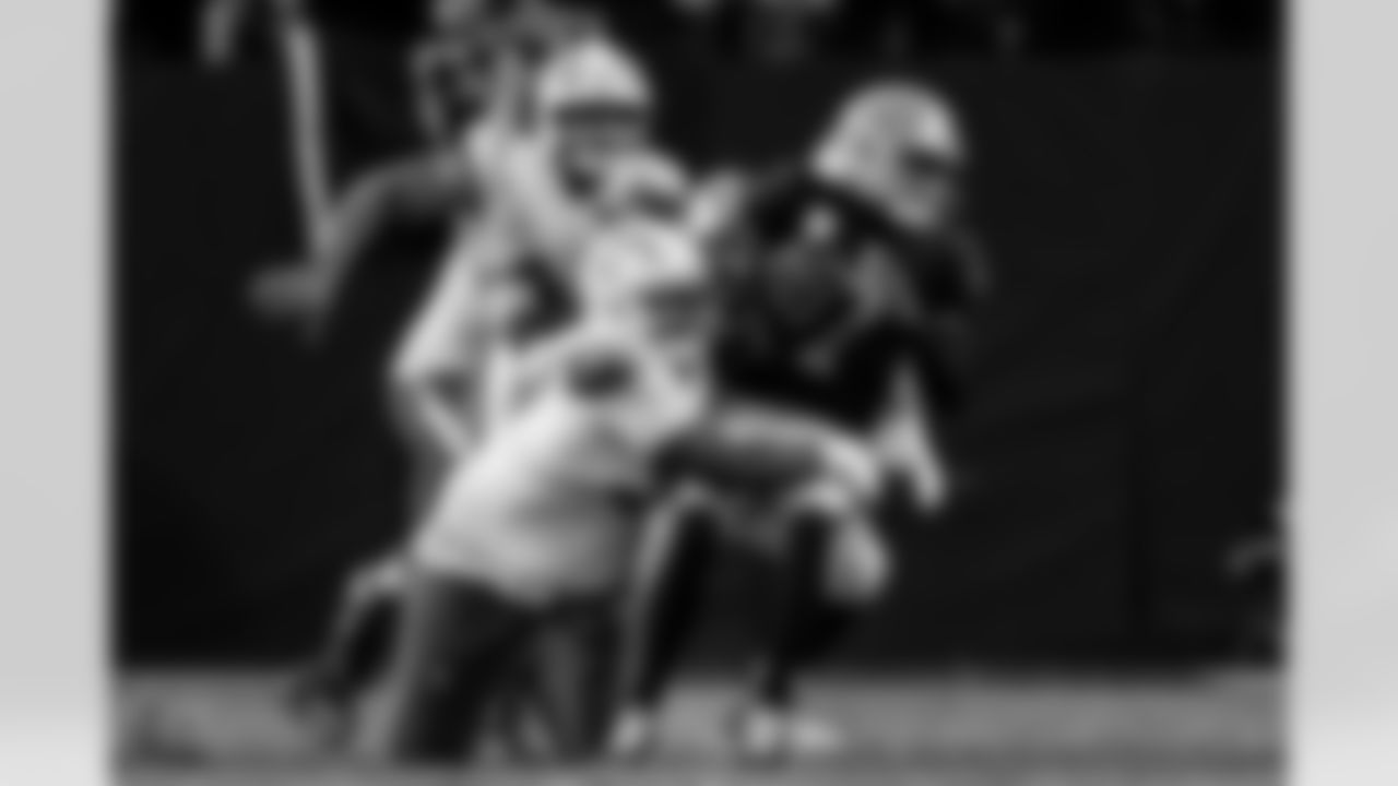 Take a look back at the best photos of the Chargers 2025 draft class in their inaugural NFL campaign.