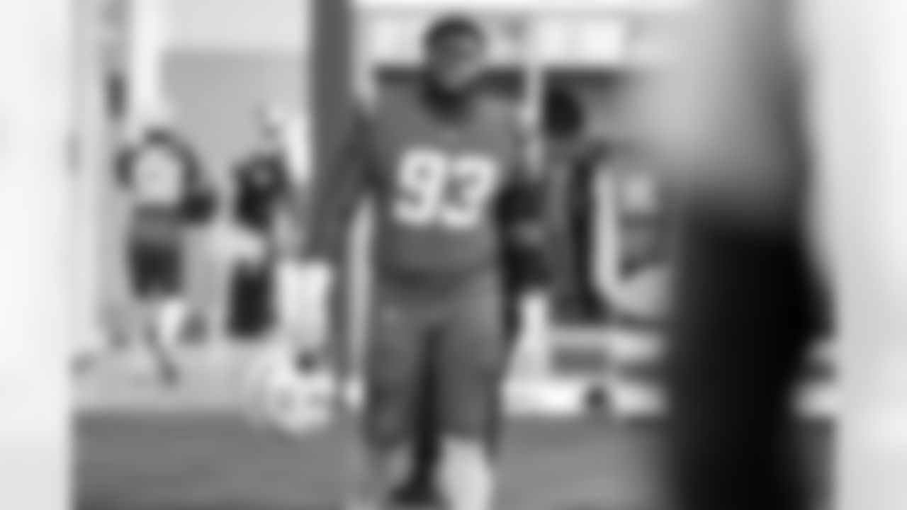 DL Otito Ogbonnia (93)