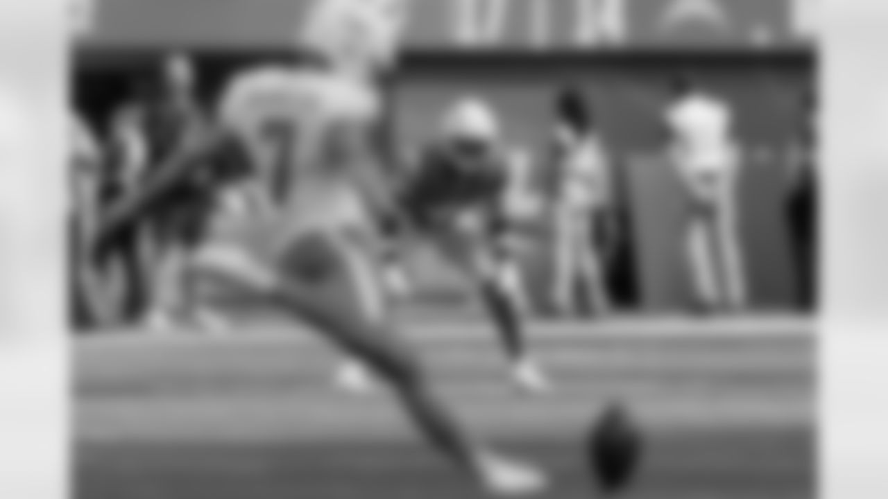 The Los Angeles Chargers play the Miami Dolphins on Sunday, September 10, 2023 at SoFi Stadium in Inglewood, CA.
[FINAL SCORE: MIA 36 - LAC 34]