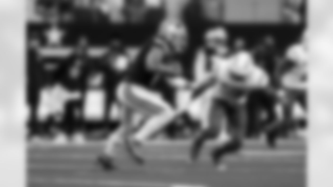 S Derwin James Jr. (3)