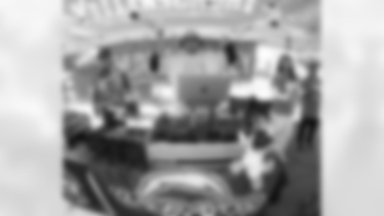 The Los Angeles Chargers play the Tennessee Titans on Sunday, November 9, 2024, at SoFi in Inglewood, California. 
[FINAL SCORE: LAC 27 - TEN 17]