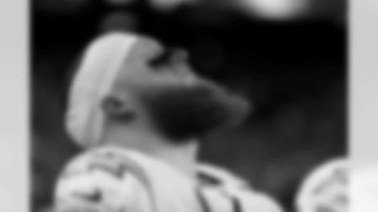 The Los Angeles Chargers play the Las Vegas Raiders on Thursday, December 14, 2023 at Allegiant Stadium in Las Vegas, NV.
[FINAL SCORE: LV 63 - LV 21]