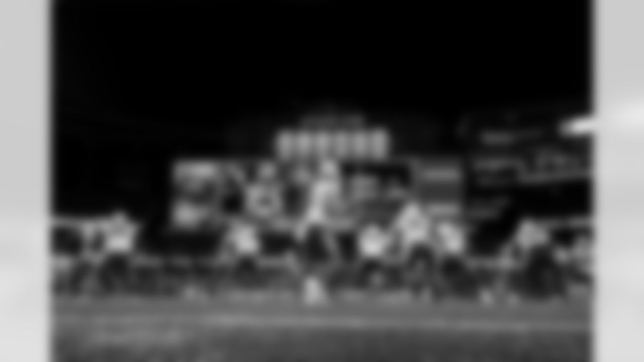 QB Justin Herbert (10)