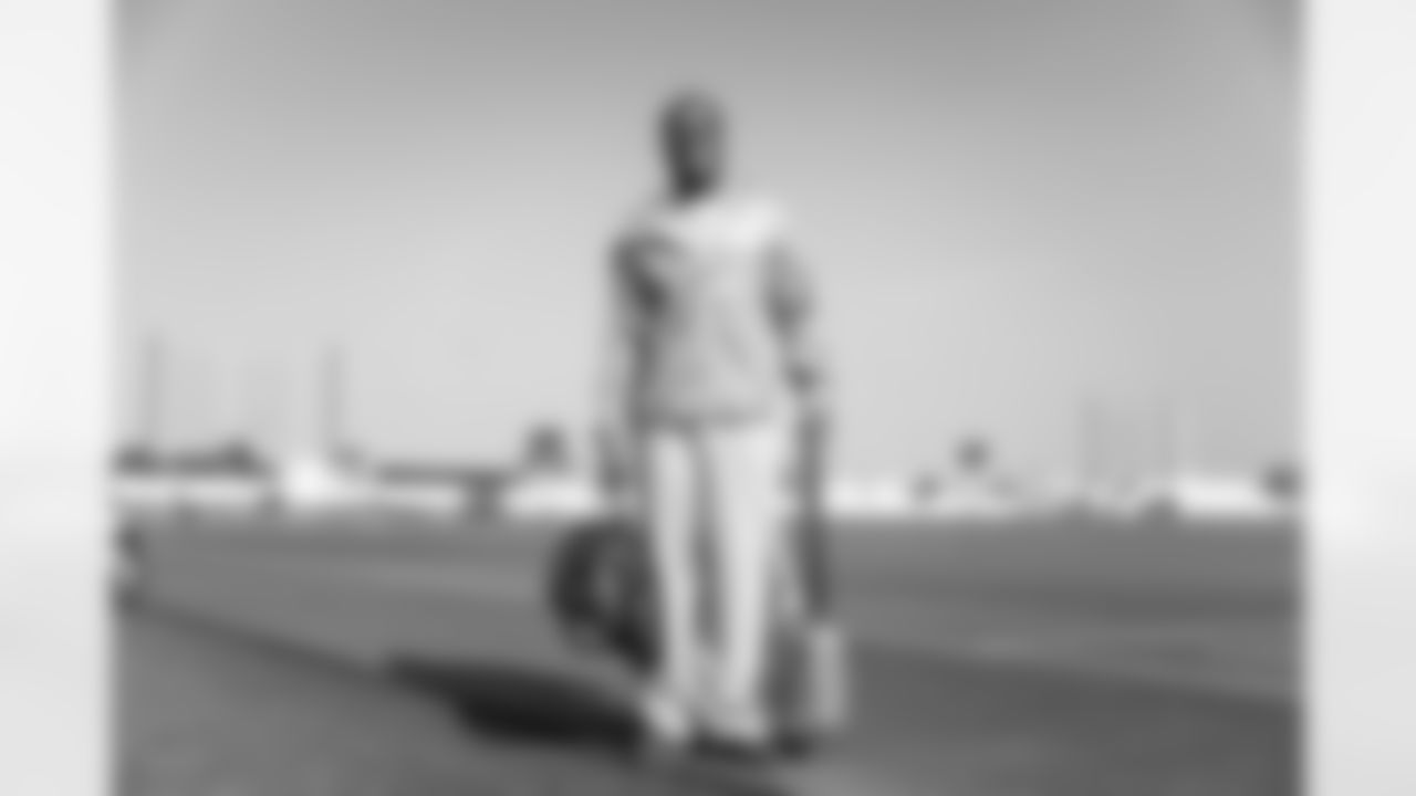 Los Angeles Chargers S Derwin James Jr. (3) travels to Dallas on Saturday, Dec. 20, 2025 for the Week 16 regular season matchup against the Dallas Cowboys.