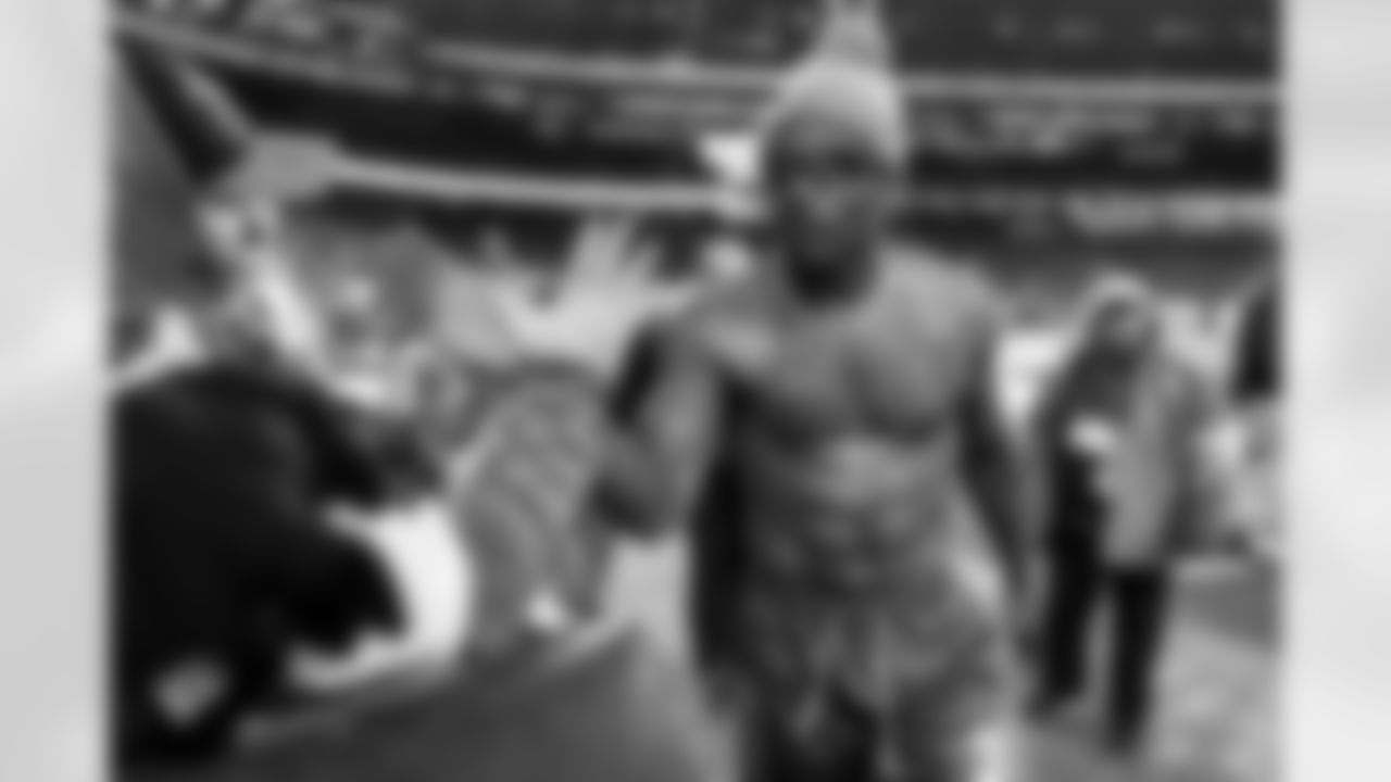 S Derwin James Jr. (3)