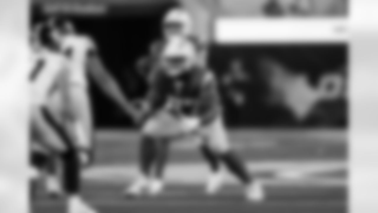 Check out the best shots from the Chargers Week 10 matchup against the Steelers!