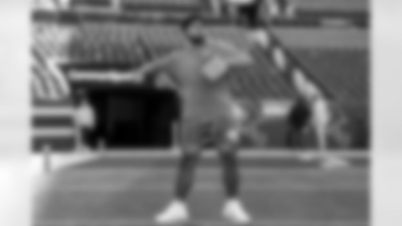 OLB Tuli Tuipulotu (45)