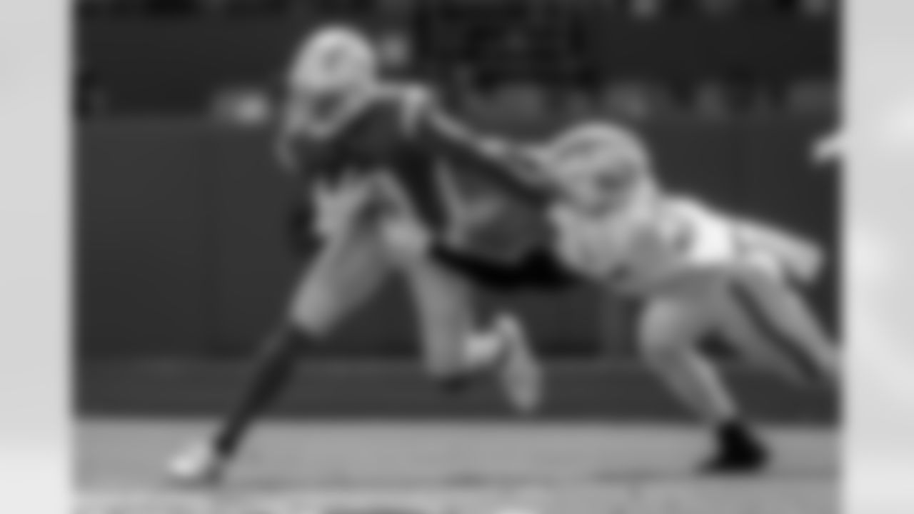 Take a look back at the best photos of the Chargers 2025 draft class in their inaugural NFL campaign.