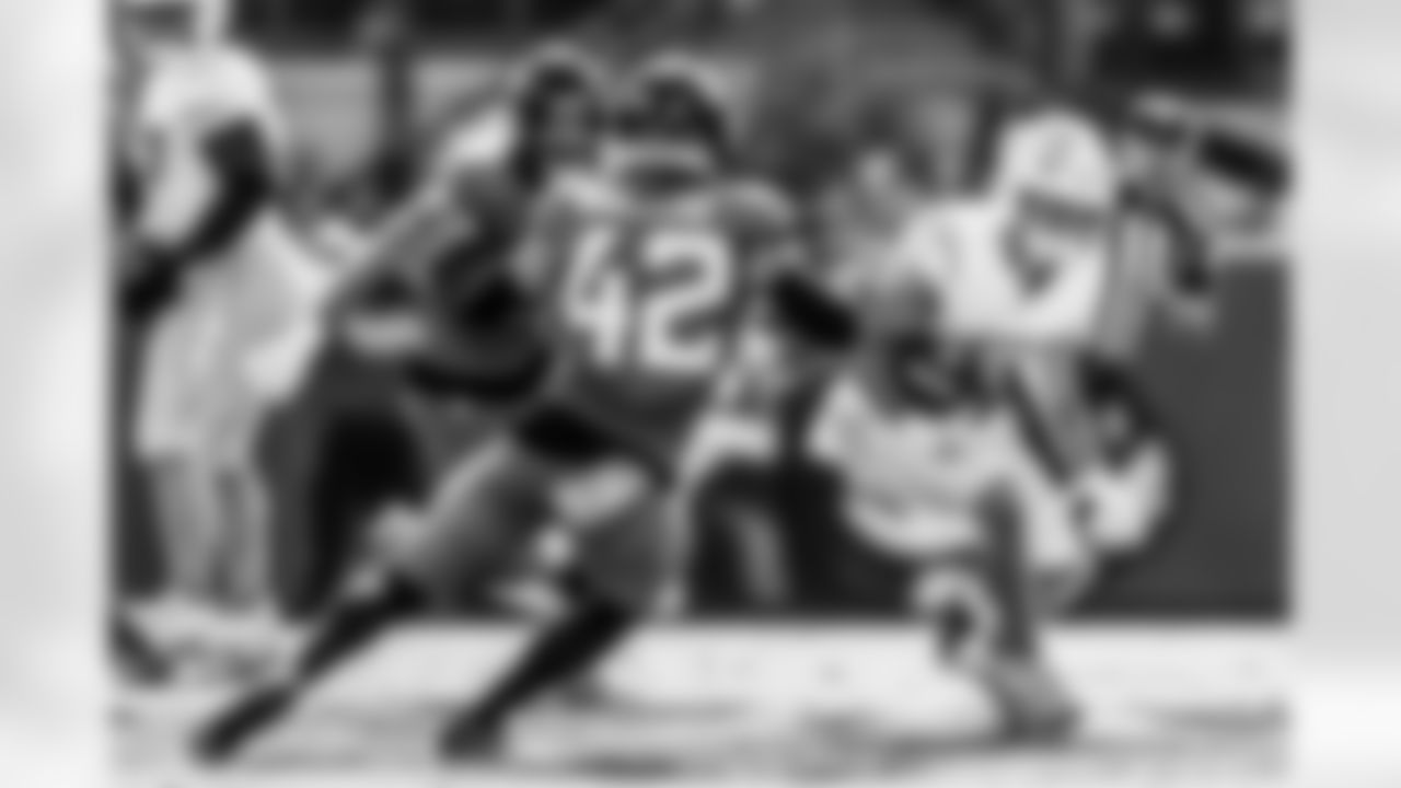 Take a look back at the Chargers Week 11 matchup with the Jaguars in monochrome.