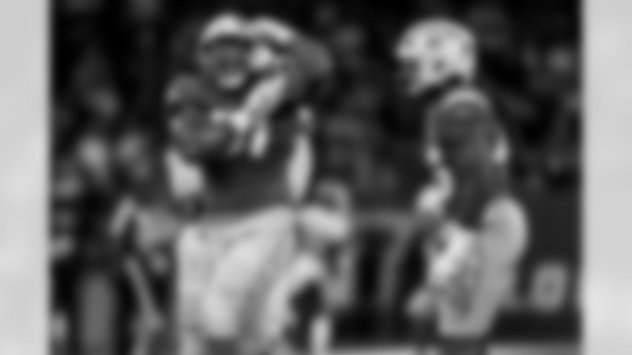 Take a look back at the best photos of the Chargers best celebrations of the 2025 season.