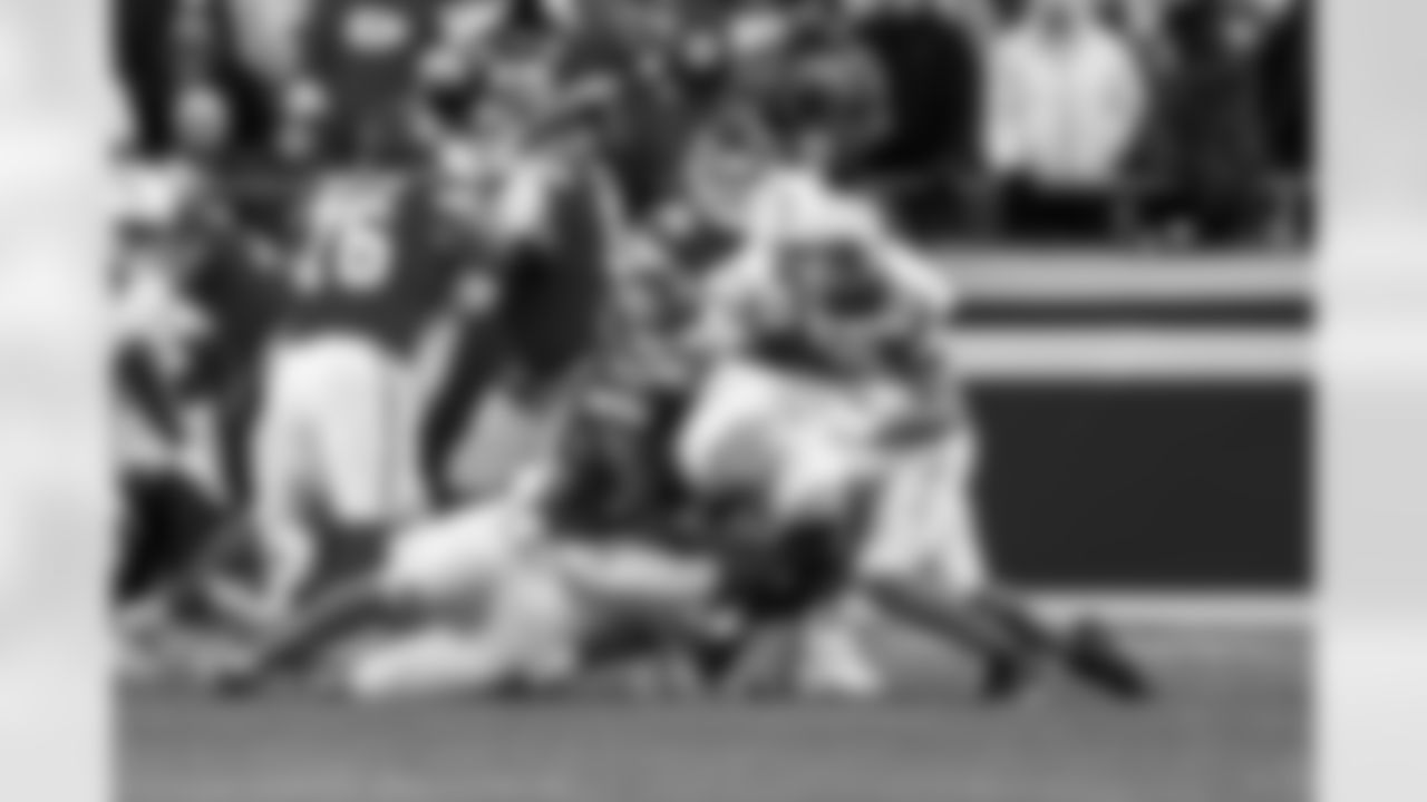 OLB Khalil Mack (52)