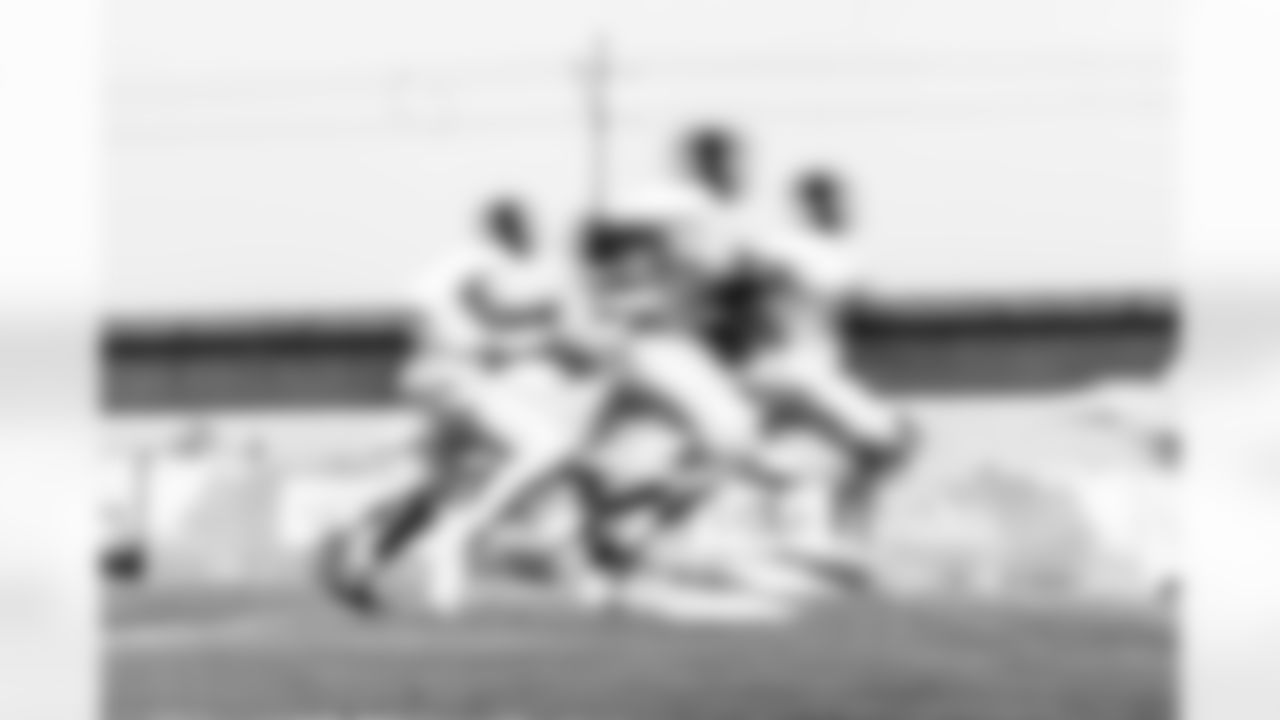 Los Angeles Chargers players participate in Phase 3 of the offseason program on Thursday, June 5, 2025 at The Bolt in El Segundo, CA.